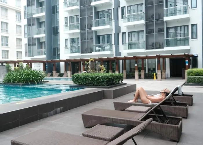 Modern Retro Across Naia 3 Apartamento Manila